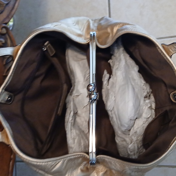 Purse - Picture 2 of 2